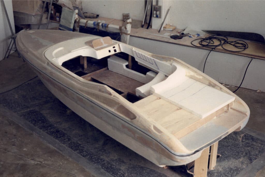 Progettazione Di Modelli E Particolari Per Il Settore Automobilistico E La Nautica Da Diporto.